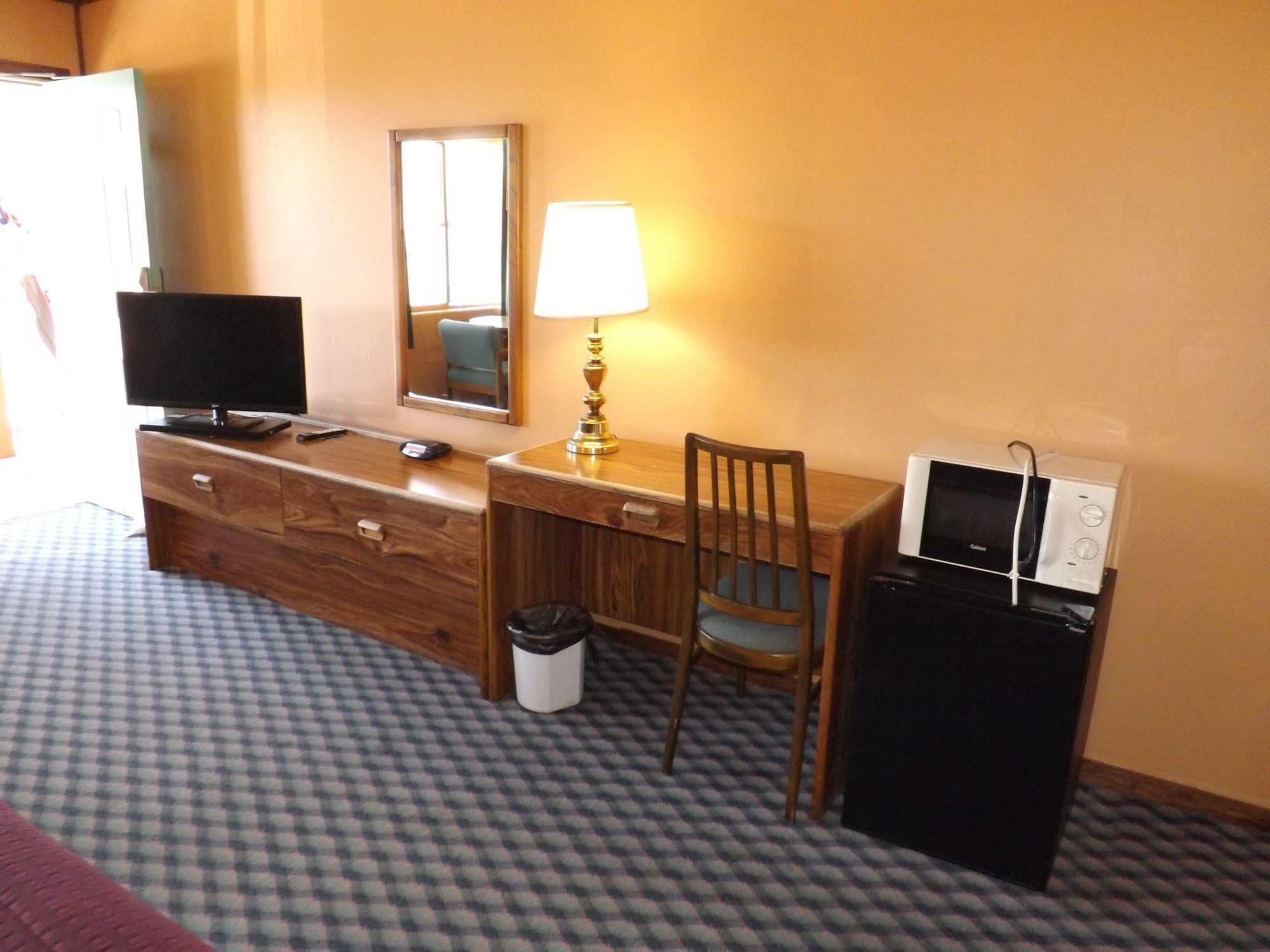 Tristar Inn Xpress Тикумкари Екстериор снимка