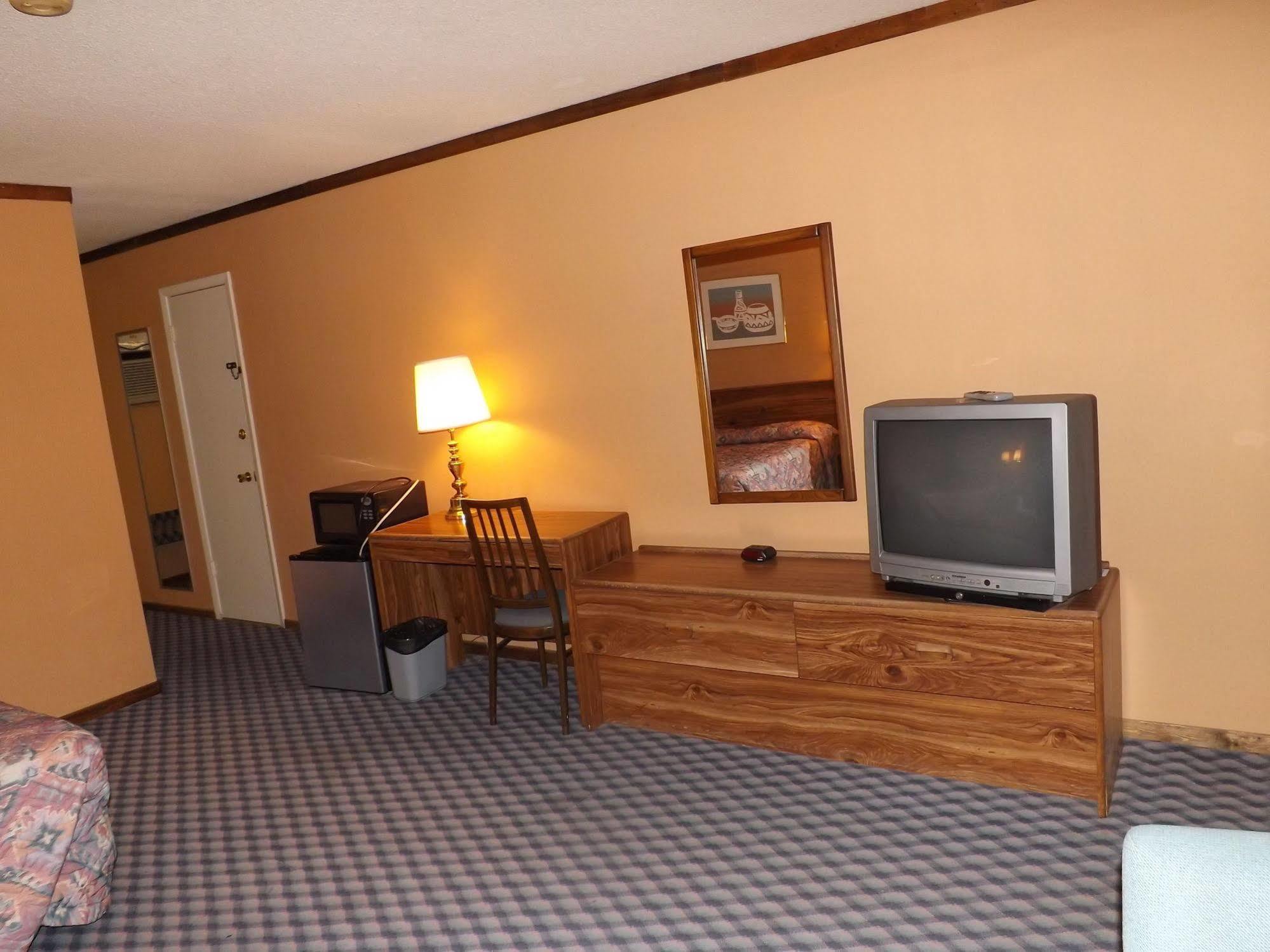 Tristar Inn Xpress Тикумкари Екстериор снимка