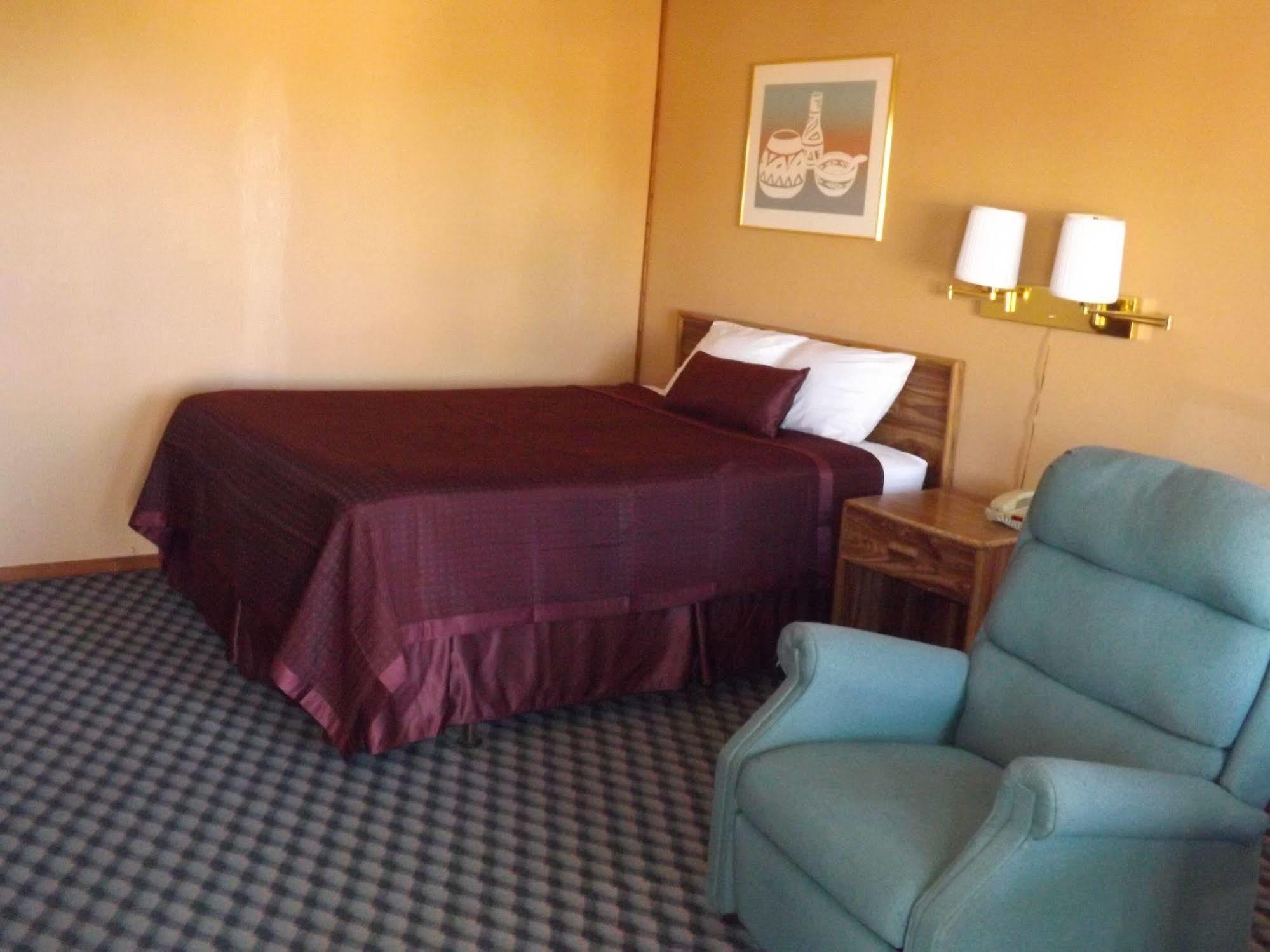 Tristar Inn Xpress Тикумкари Екстериор снимка